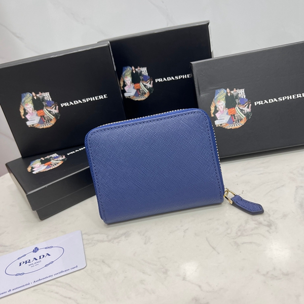 プラダ財布コピー側面デザイン